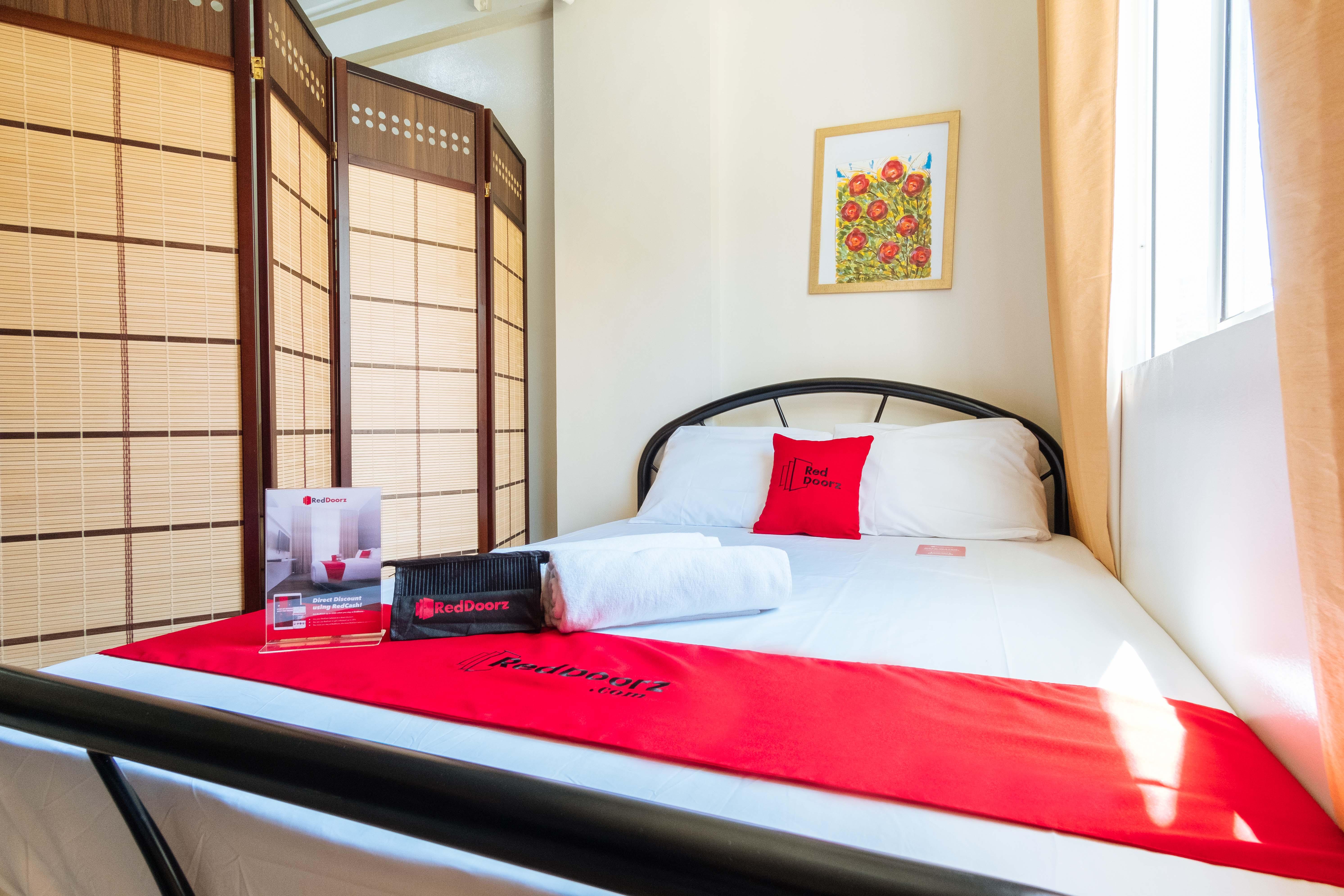RedDoorz at Kassel Residences Parañaque Paranaque City Exterior foto