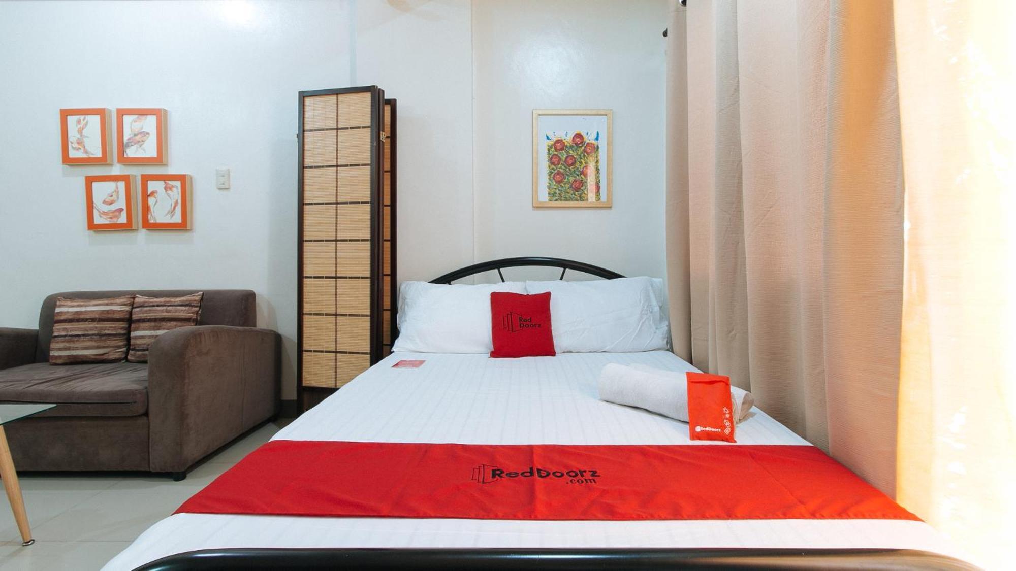 RedDoorz at Kassel Residences Parañaque Paranaque City Exterior foto